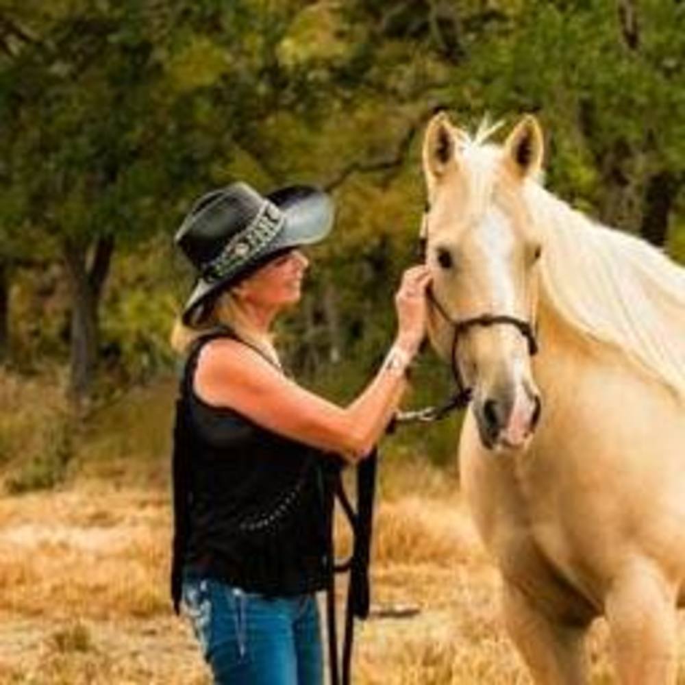 Meet your Posher, Carol